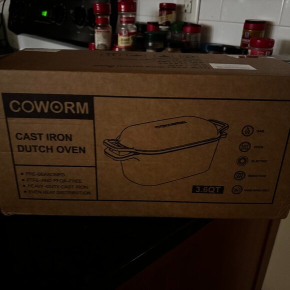 COWORM Cast Iron Dutch Oven